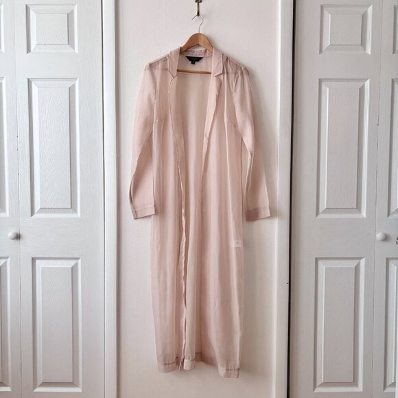 Chrissy Teigen x Revolve Muse Duster - Picture 4 of 7